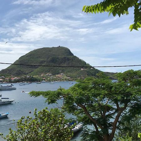 Case A Lili, Joli Haut De Villa Face A La Mer Dans Le Bourg. テール・ド・オー エクステリア 写真
